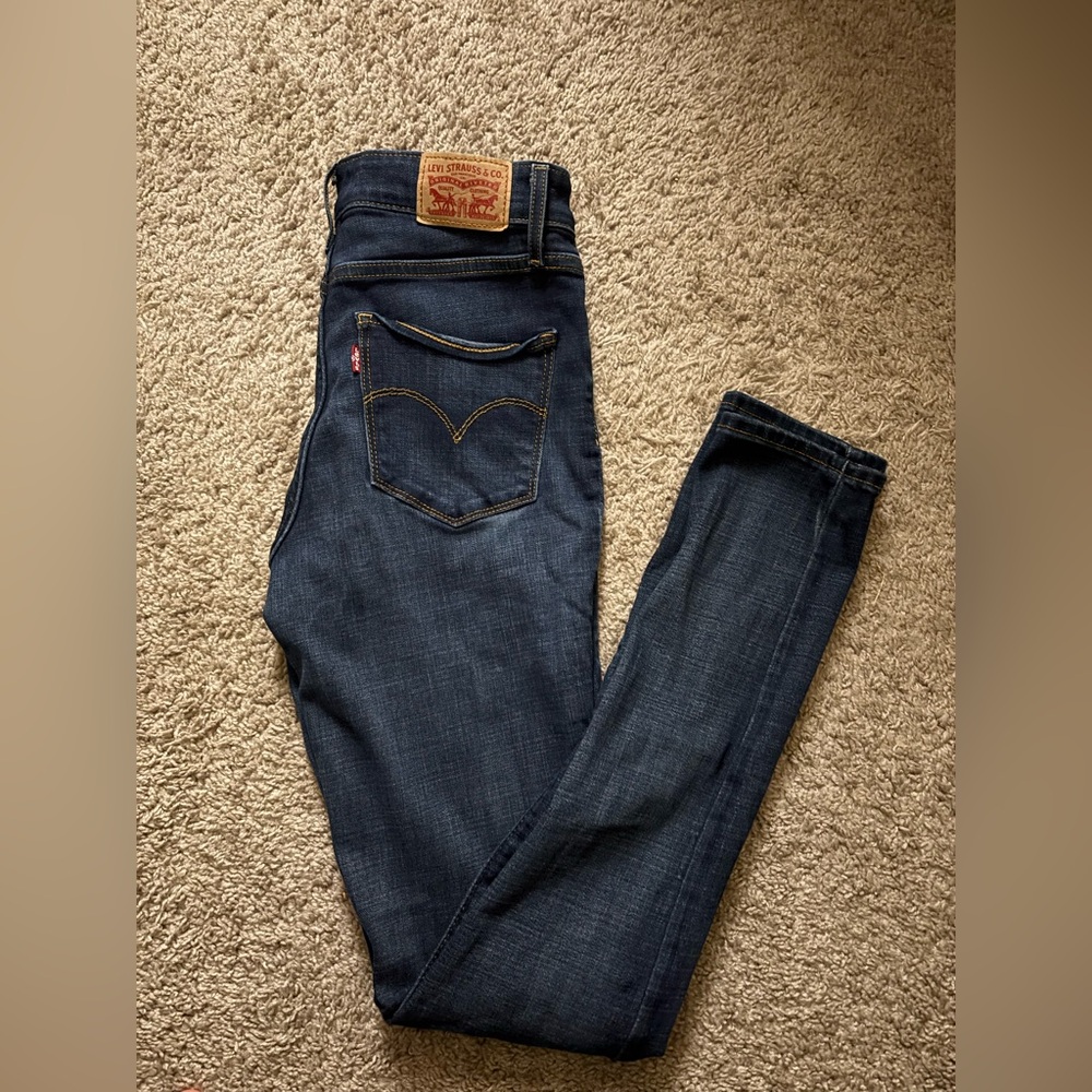 Levi jeans
